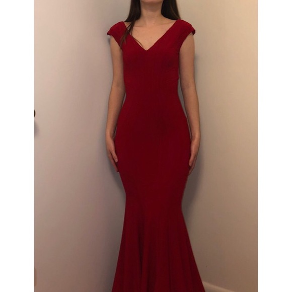 Red Betsy & Adam Prom Dress - Picture 3 of 8